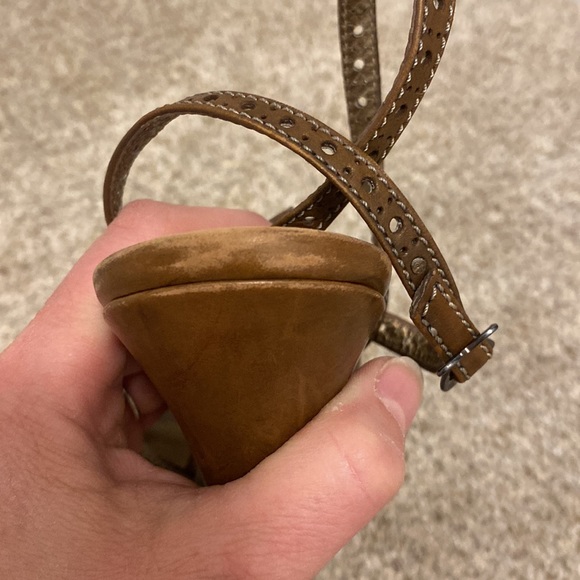 Bottega veneta ankle wrap t-strap sandals. Size 39 - Picture 10 of 16